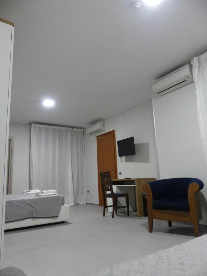 Albergo Piazza Risorgimento Porto Cesareo Zewnętrze zdjęcie