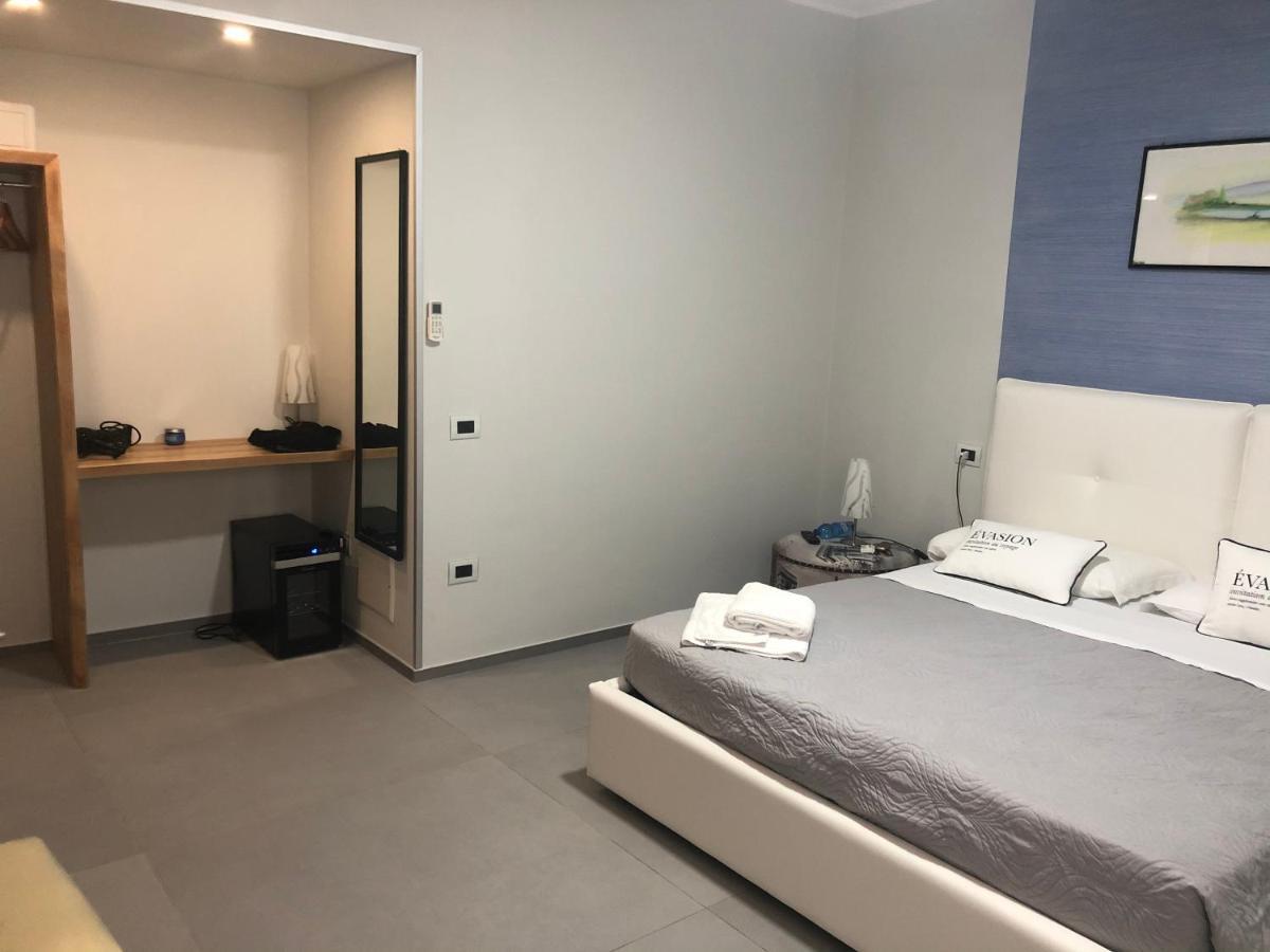 Albergo Piazza Risorgimento Porto Cesareo Zewnętrze zdjęcie