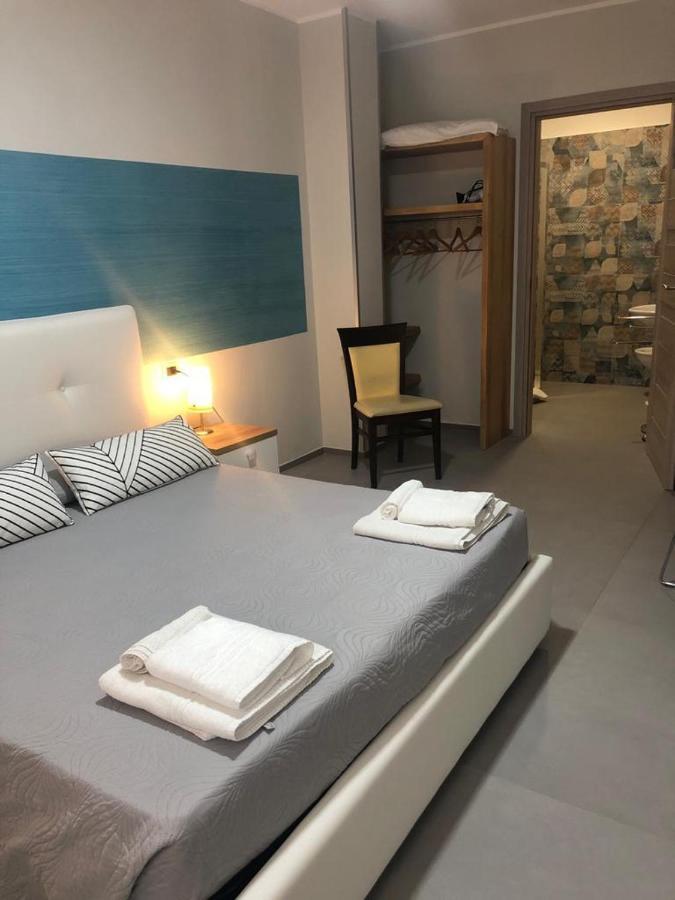 Albergo Piazza Risorgimento Porto Cesareo Zewnętrze zdjęcie