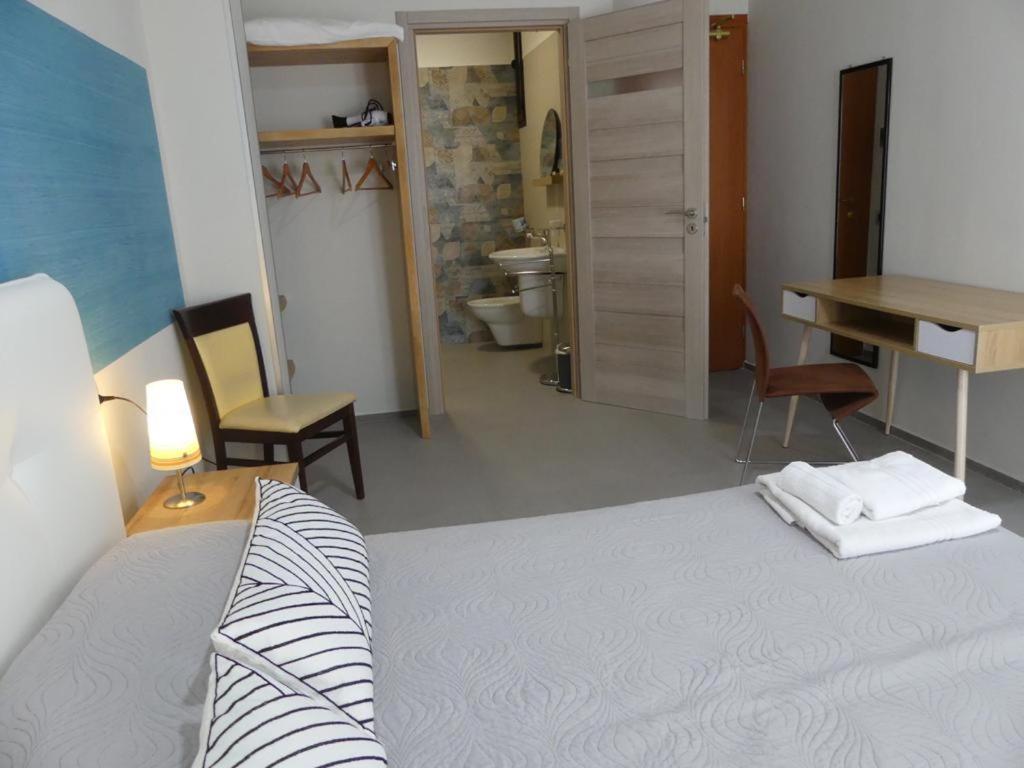 Albergo Piazza Risorgimento Porto Cesareo Zewnętrze zdjęcie